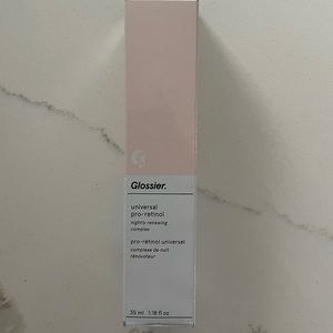 Unopened Glossier Universal Pro-Retinol